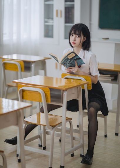 菠萝蜜美女视频天天看天天爽_剧情片免费全集观看